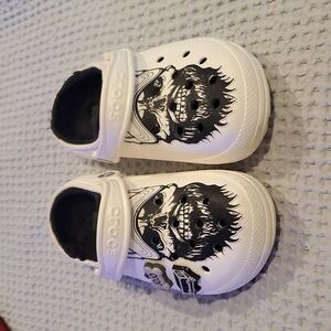 Luke Combs Fuzzy Crocs Size M4 W6 (#2)